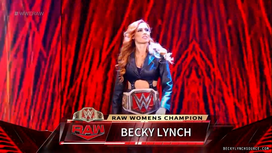beckyraw20211122_00_00_05_15_Still010.jpg