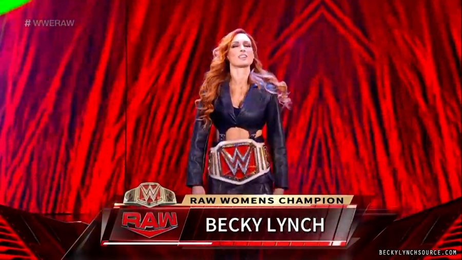 beckyraw20211122_00_00_06_15_Still012.jpg
