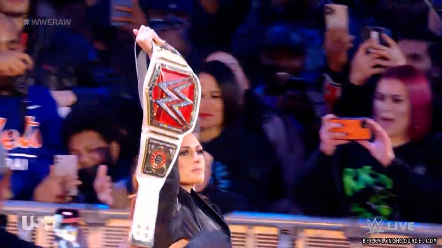 beckyraw20211122_00_00_24_00_Still043.jpg