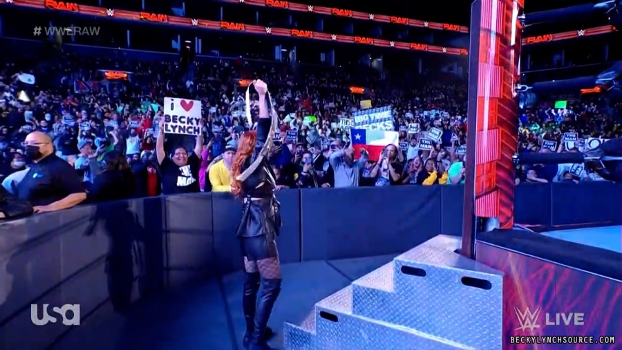beckyraw20211122_00_00_31_15_Still055.jpg