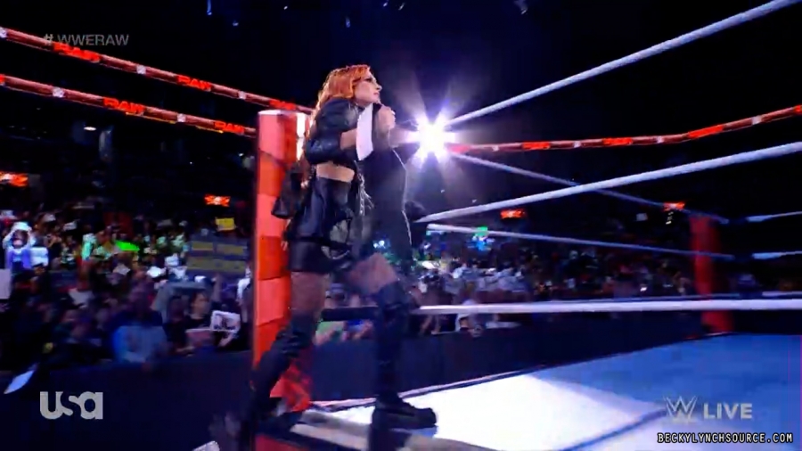 beckyraw20211122_00_00_35_15_Still062.jpg