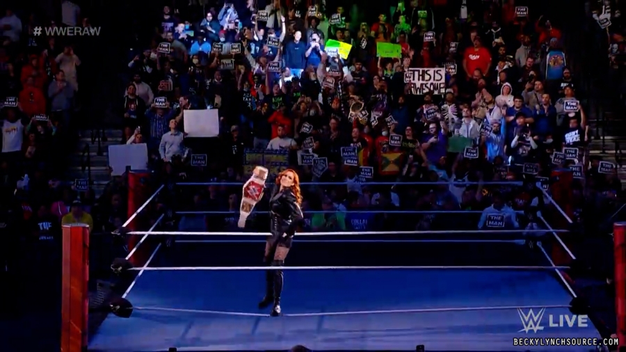 beckyraw20211122_00_00_47_00_Still085.jpg