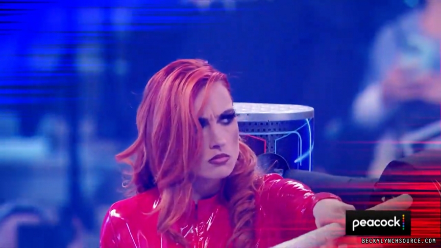beckyraw20211122_00_01_01_15_Still090.jpg