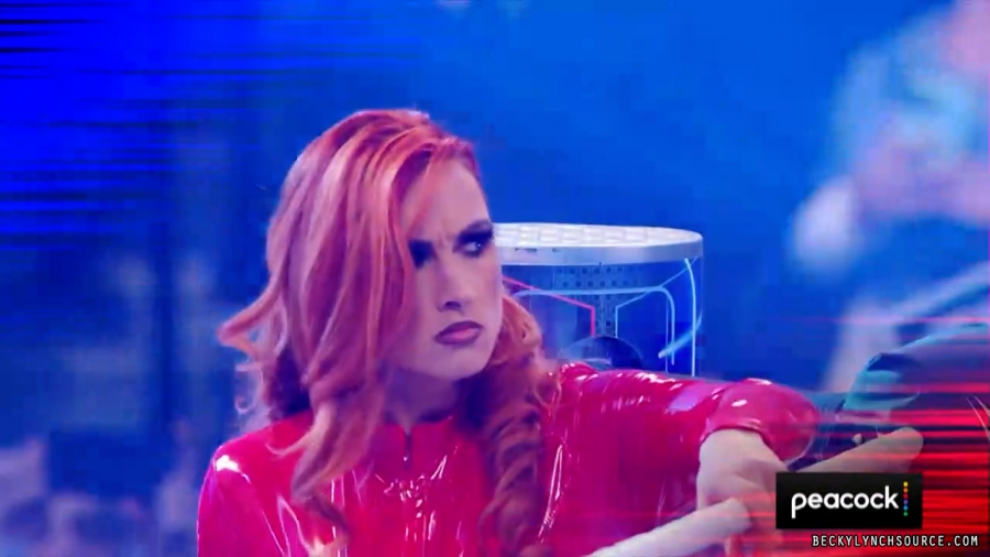 beckyraw20211122_00_01_02_00_Still091.jpg