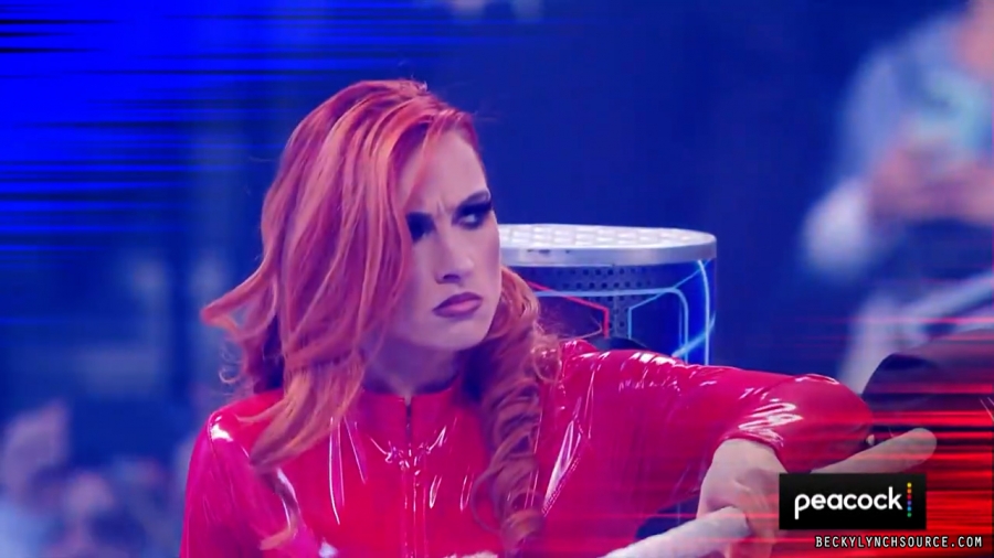 beckyraw20211122_00_01_02_15_Still092.jpg