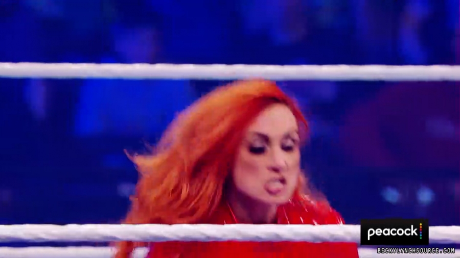 beckyraw20211122_00_01_31_15_Still133.jpg
