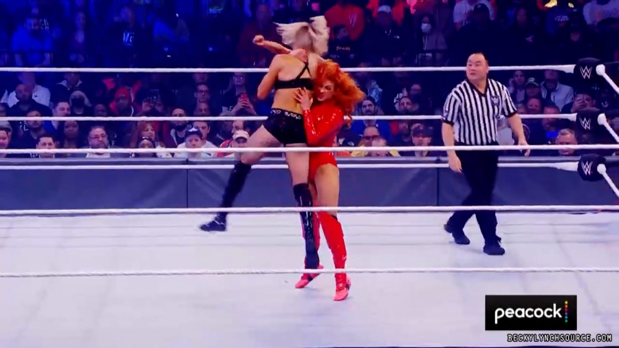 beckyraw20211122_00_01_34_15_Still139.jpg