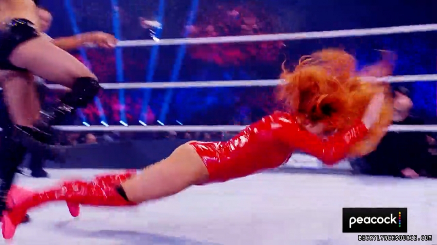 beckyraw20211122_00_01_37_15_Still145.jpg