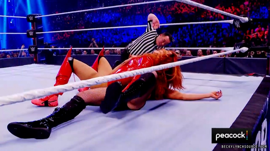 beckyraw20211122_00_02_00_15_Still176.jpg