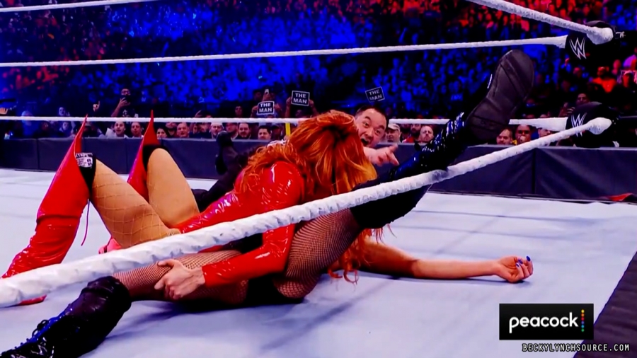beckyraw20211122_00_02_01_15_Still178.jpg