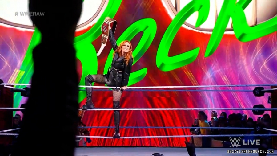 beckyraw20211122_00_02_43_15_Still232.jpg