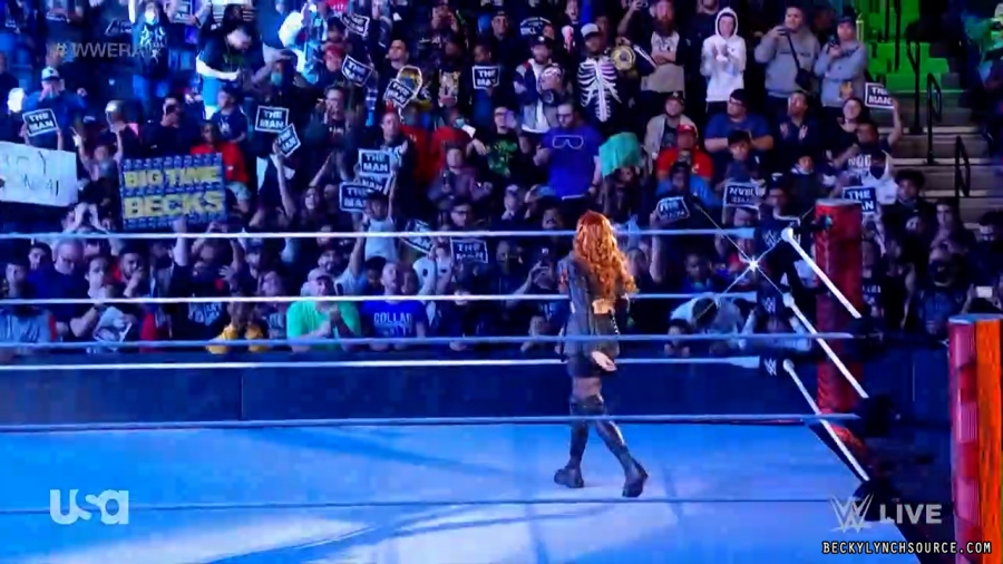 beckyraw20211122_00_02_47_15_Still240.jpg