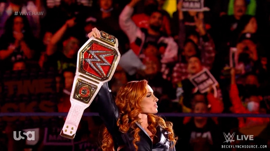 beckyraw20211122_00_07_36_00_Still776.jpg
