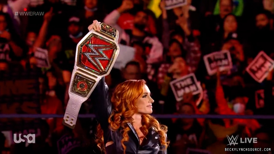 beckyraw20211122_00_07_36_15_Still777.jpg