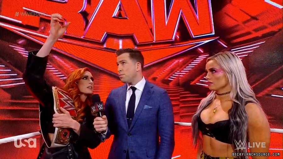 beckyraw20211122_00_08_28_15_Still878.jpg