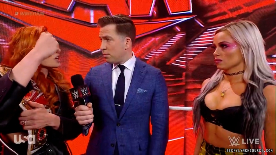 beckyraw20211122_00_08_39_15_Still900.jpg