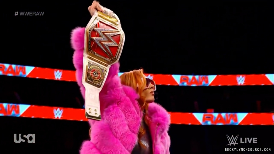 beckyraw20211129_00_04_10_15_Still163.jpg