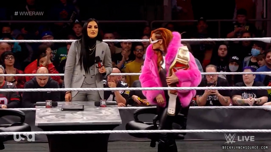 beckyraw20211129_00_04_18_15_Still179.jpg