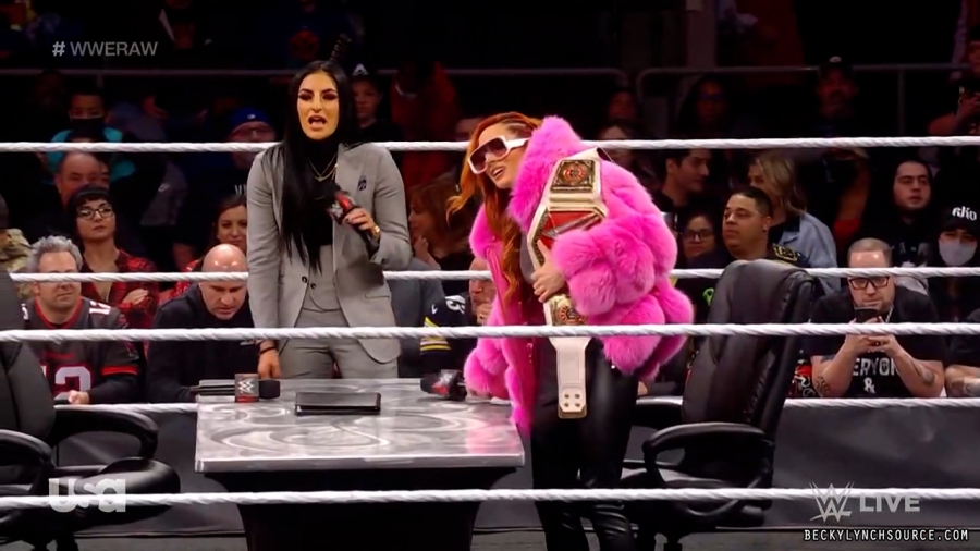 beckyraw20211129_00_04_20_00_Still182.jpg