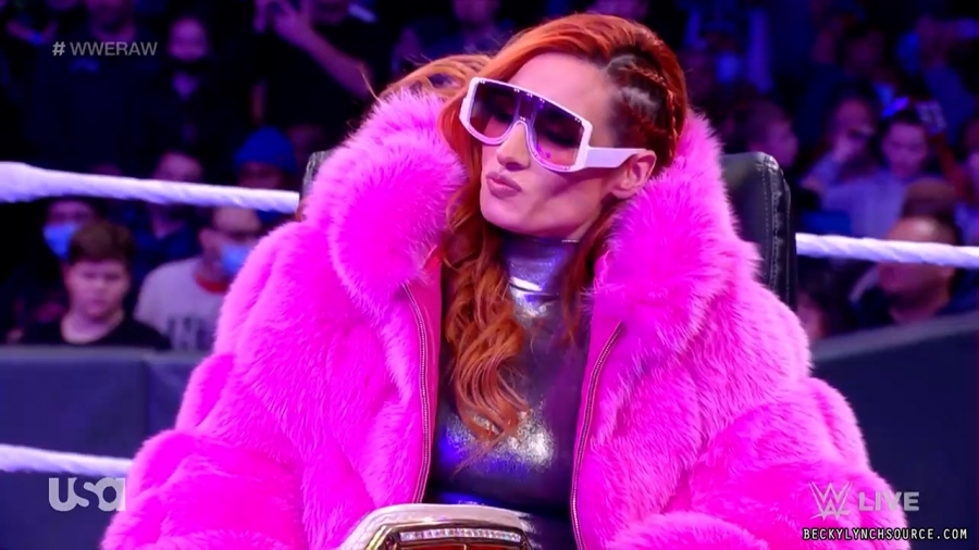 beckyraw20211129_00_05_07_15_Still215.jpg