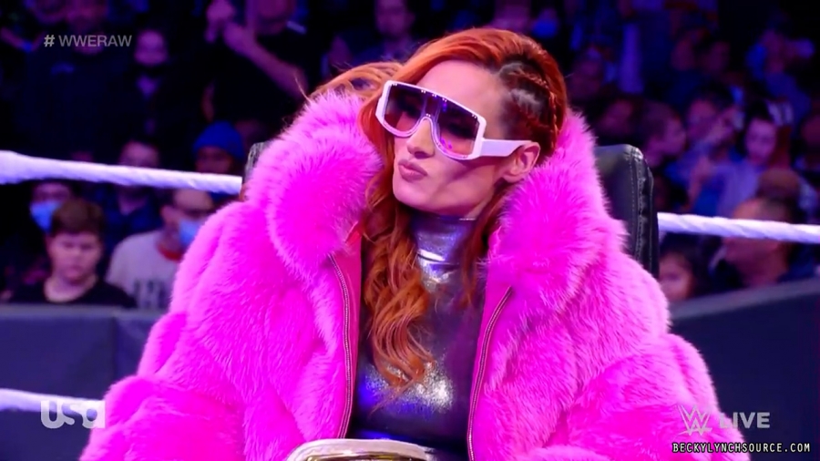 beckyraw20211129_00_05_08_00_Still216.jpg