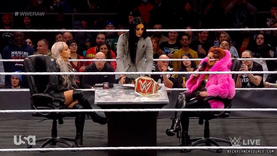 beckyraw20211129_00_05_21_00_Still237.jpg