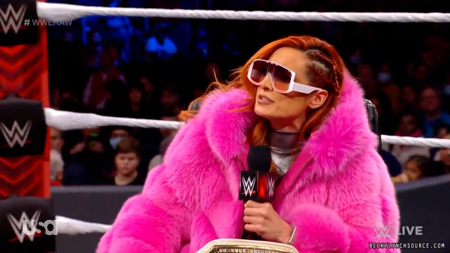 beckyraw20211129_00_06_27_15_Still335.jpg