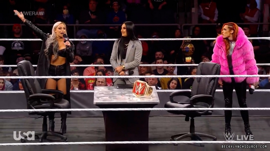 beckyraw20211129_00_08_07_15_Still478.jpg