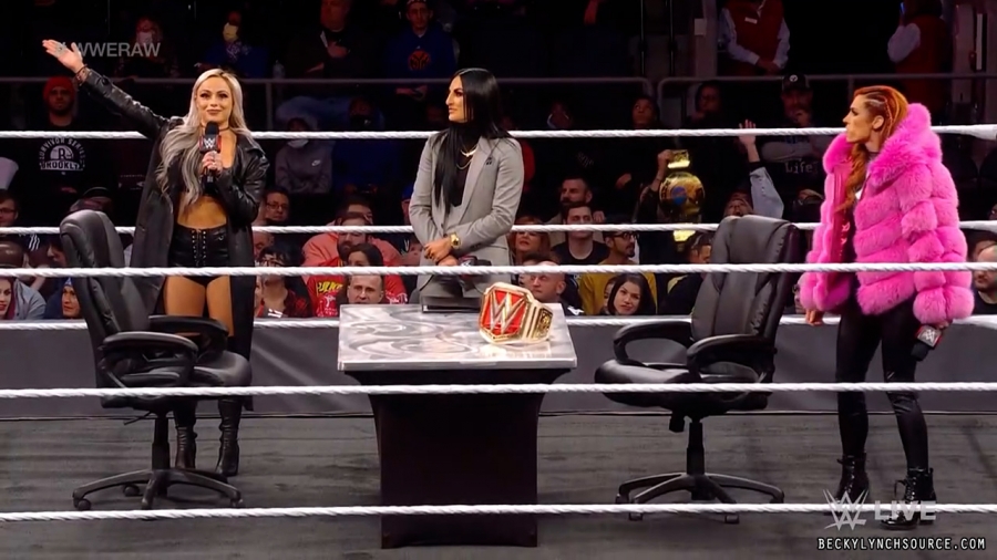 beckyraw20211129_00_08_09_00_Still481.jpg
