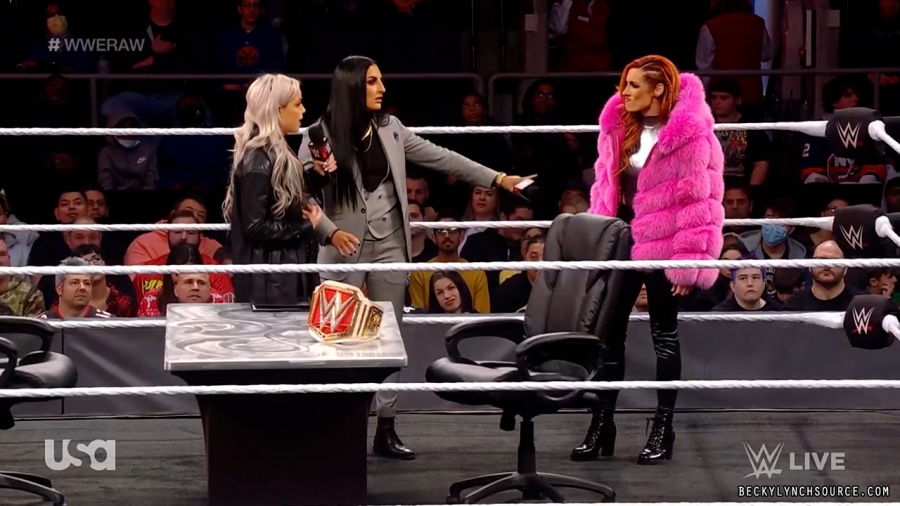 beckyraw20211129_00_09_39_15_Still597.jpg