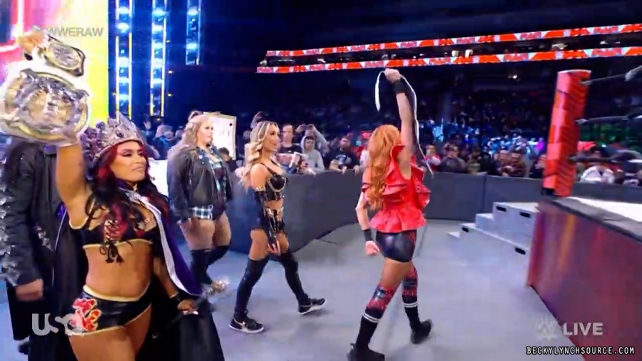 beckyraw20211129_00_11_54_15_Still765.jpg