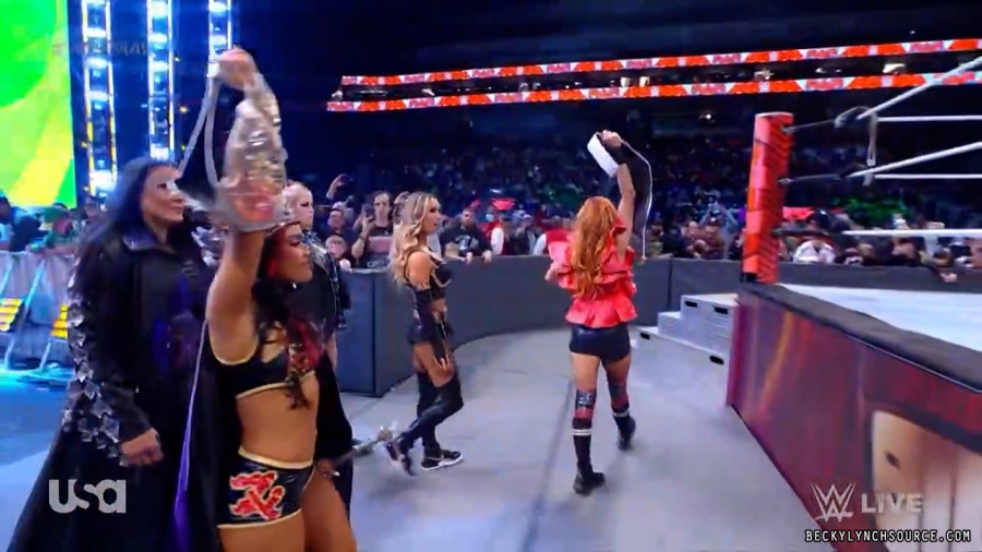 beckyraw20211129_00_11_55_00_Still766.jpg