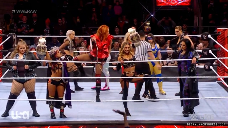 beckyraw20211129_00_12_28_15_Still824.jpg