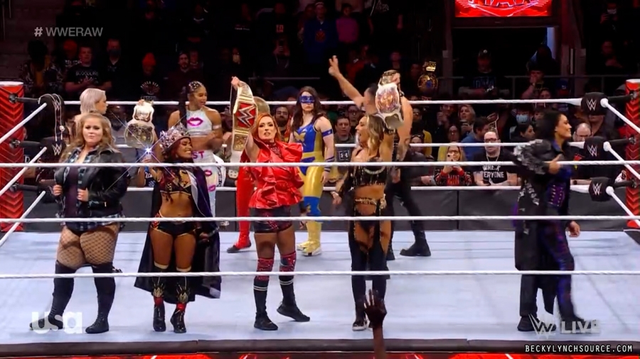 beckyraw20211129_00_12_34_15_Still836.jpg