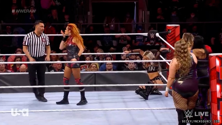 beckyraw20211129_00_14_03_15_Still972.jpg
