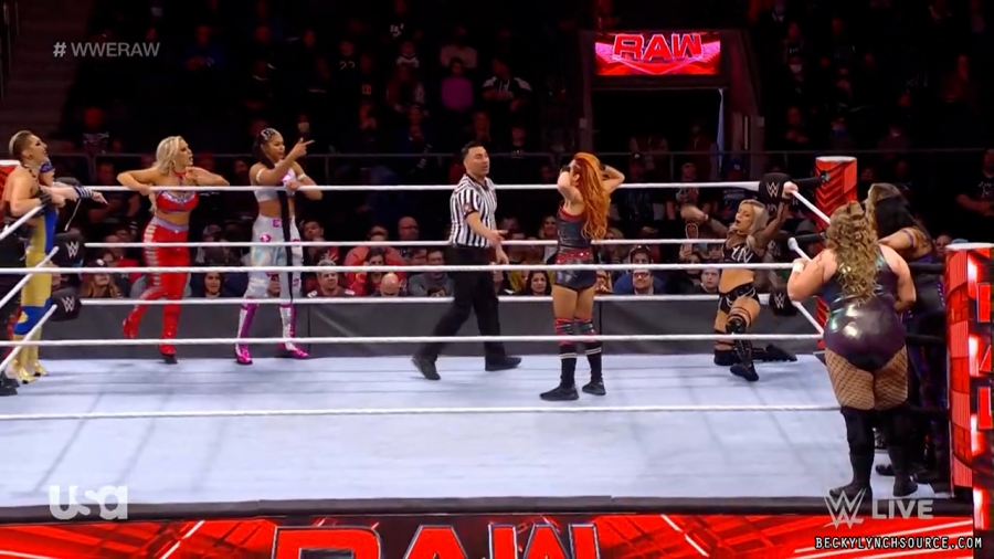 beckyraw20211129_00_14_07_00_Still979.jpg