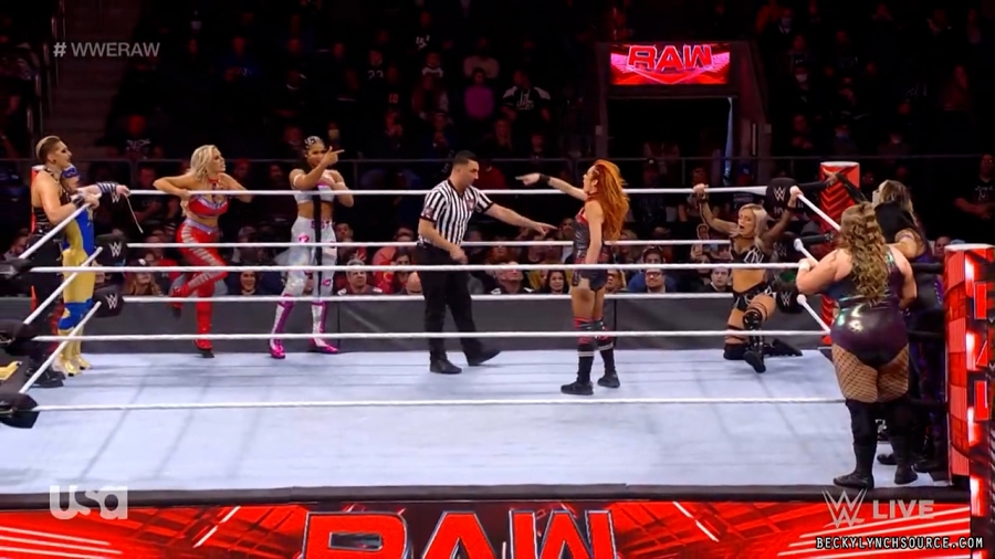 beckyraw20211129_00_14_07_15_Still980.jpg