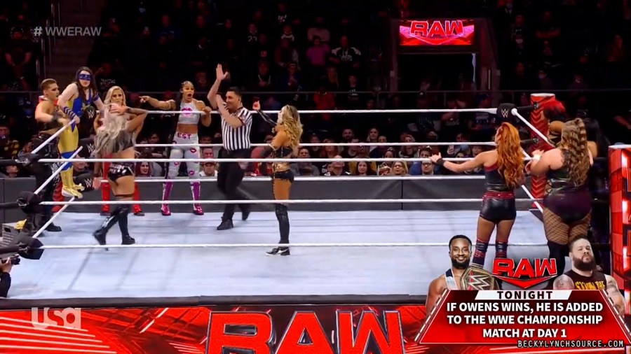 beckyraw20211129_00_14_50_00_Still1026.jpg