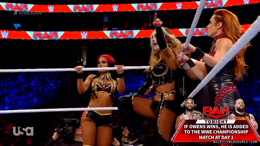 beckyraw20211129_00_14_54_15_Still1035.jpg