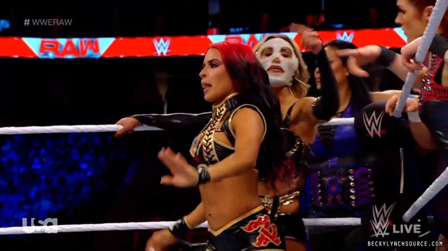 beckyraw20211129_00_15_01_00_Still1043.jpg