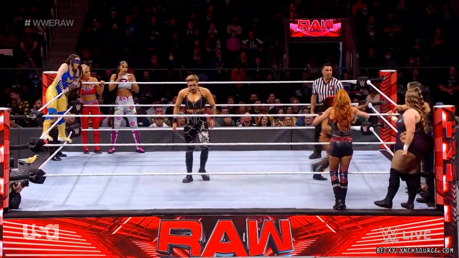 beckyraw20211129_00_15_12_00_Still1051.jpg