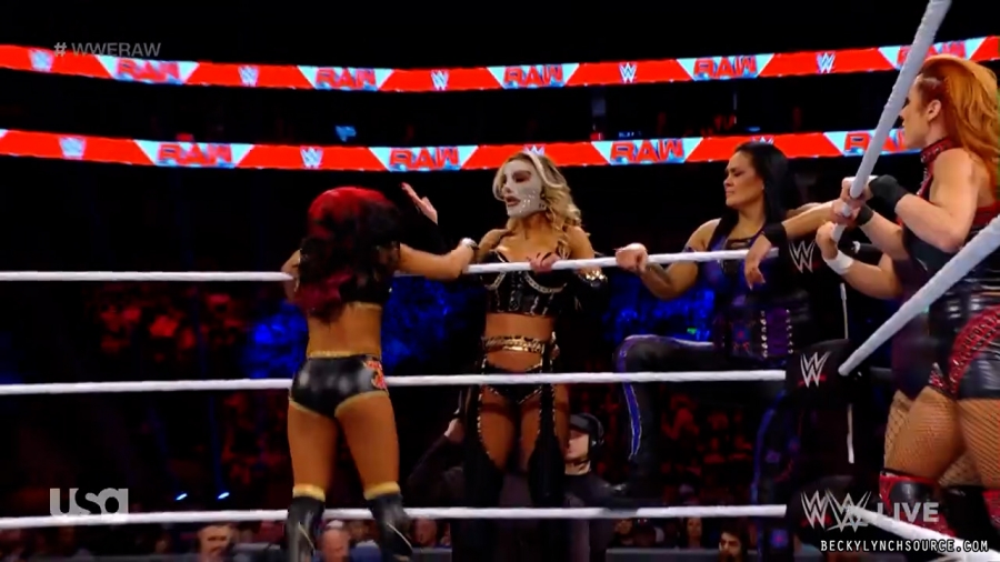 beckyraw20211129_00_15_12_15_Still1052.jpg