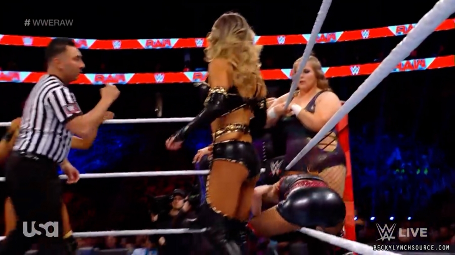 beckyraw20211129_00_15_17_15_Still1057.jpg
