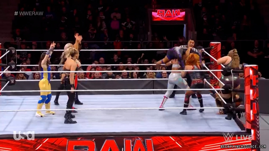 beckyraw20211129_00_17_06_15_Still1179.jpg