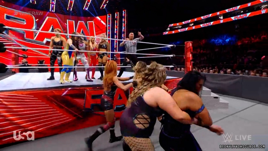 beckyraw20211129_00_17_13_15_Still1192.jpg