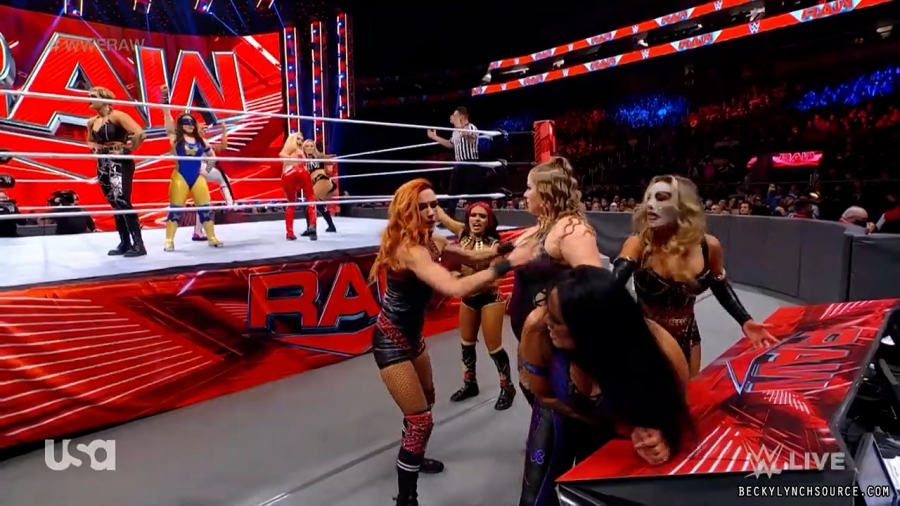 beckyraw20211129_00_17_20_00_Still1198.jpg