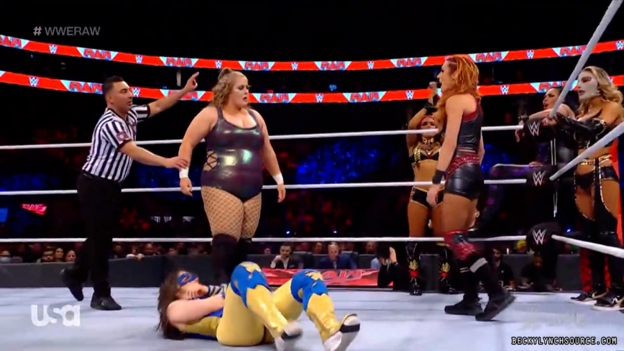 beckyraw20211129_00_18_41_15_Still1292.jpg