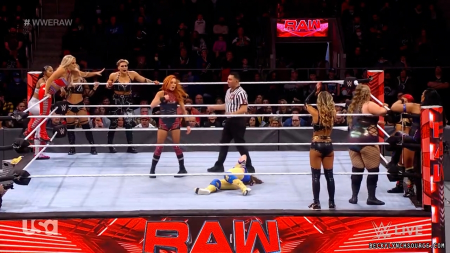 beckyraw20211129_00_18_47_00_Still1300.jpg