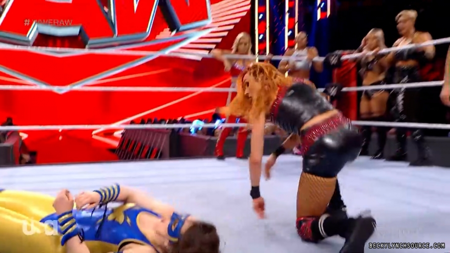 beckyraw20211129_00_18_50_00_Still1306.jpg