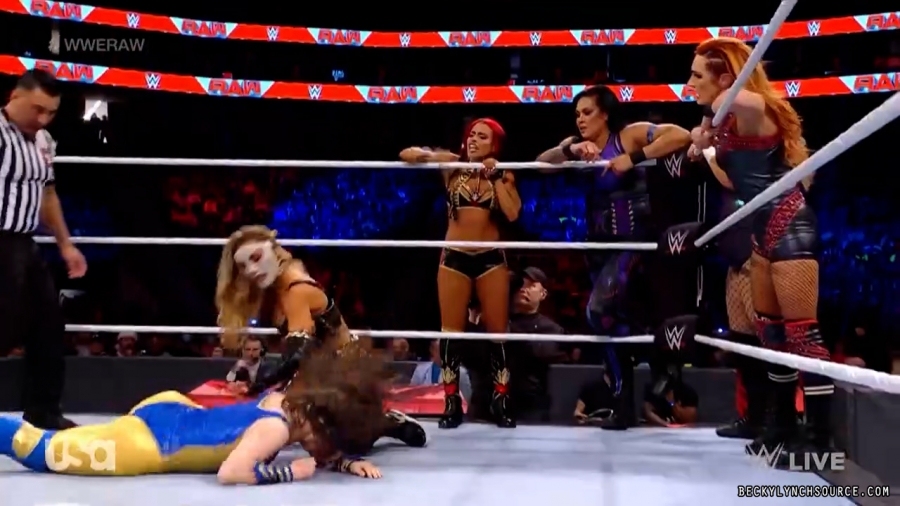 beckyraw20211129_00_19_39_00_Still1354.jpg